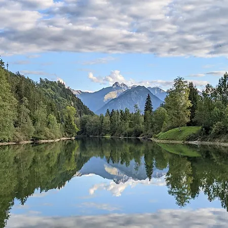 아파트 Mathias Kennerknecht *